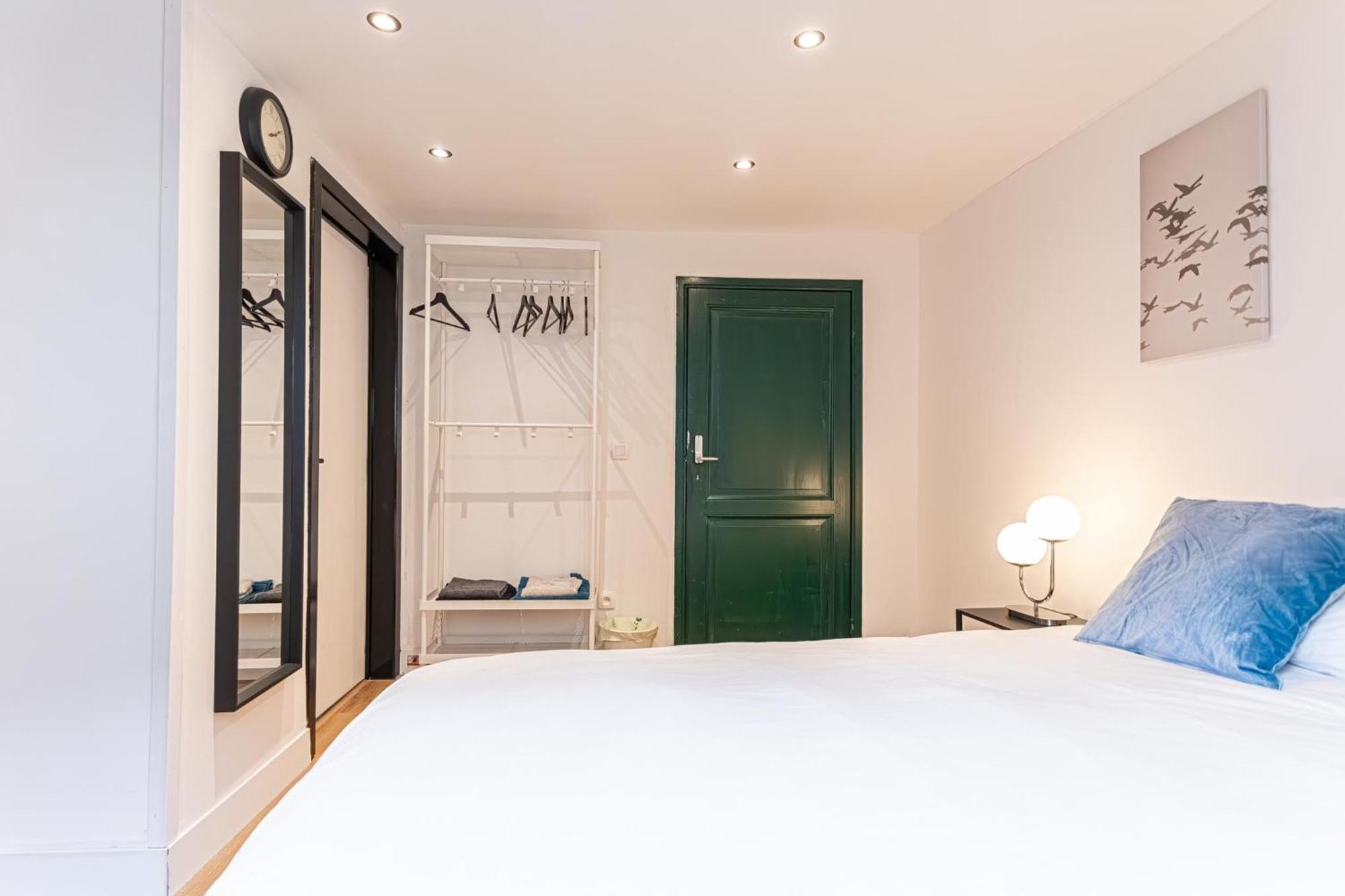 Spacious Shared 5Br Apt In The Heart Of Gent Exterior photo