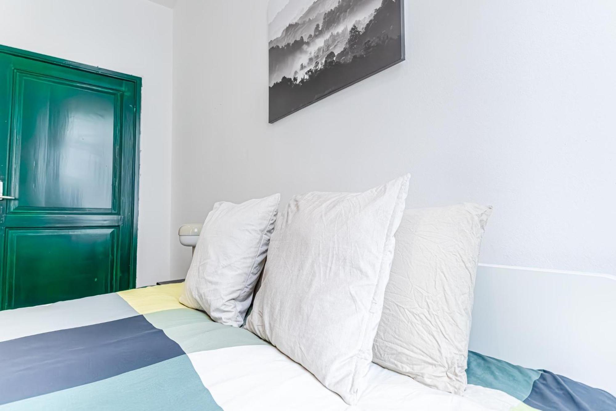 Spacious Shared 5Br Apt In The Heart Of Gent Exterior photo