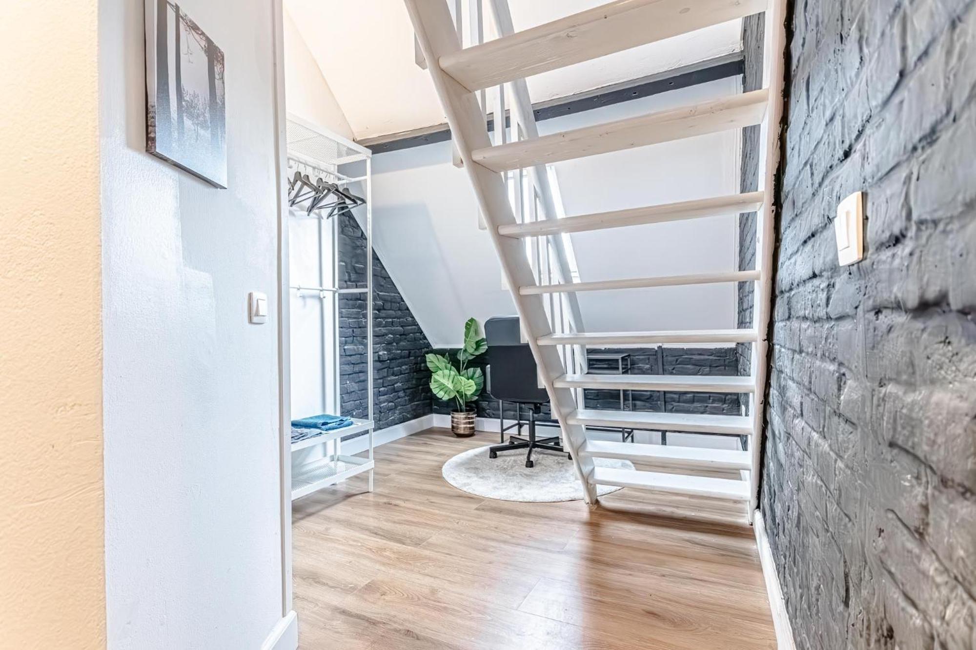 Spacious Shared 5Br Apt In The Heart Of Gent Exterior photo