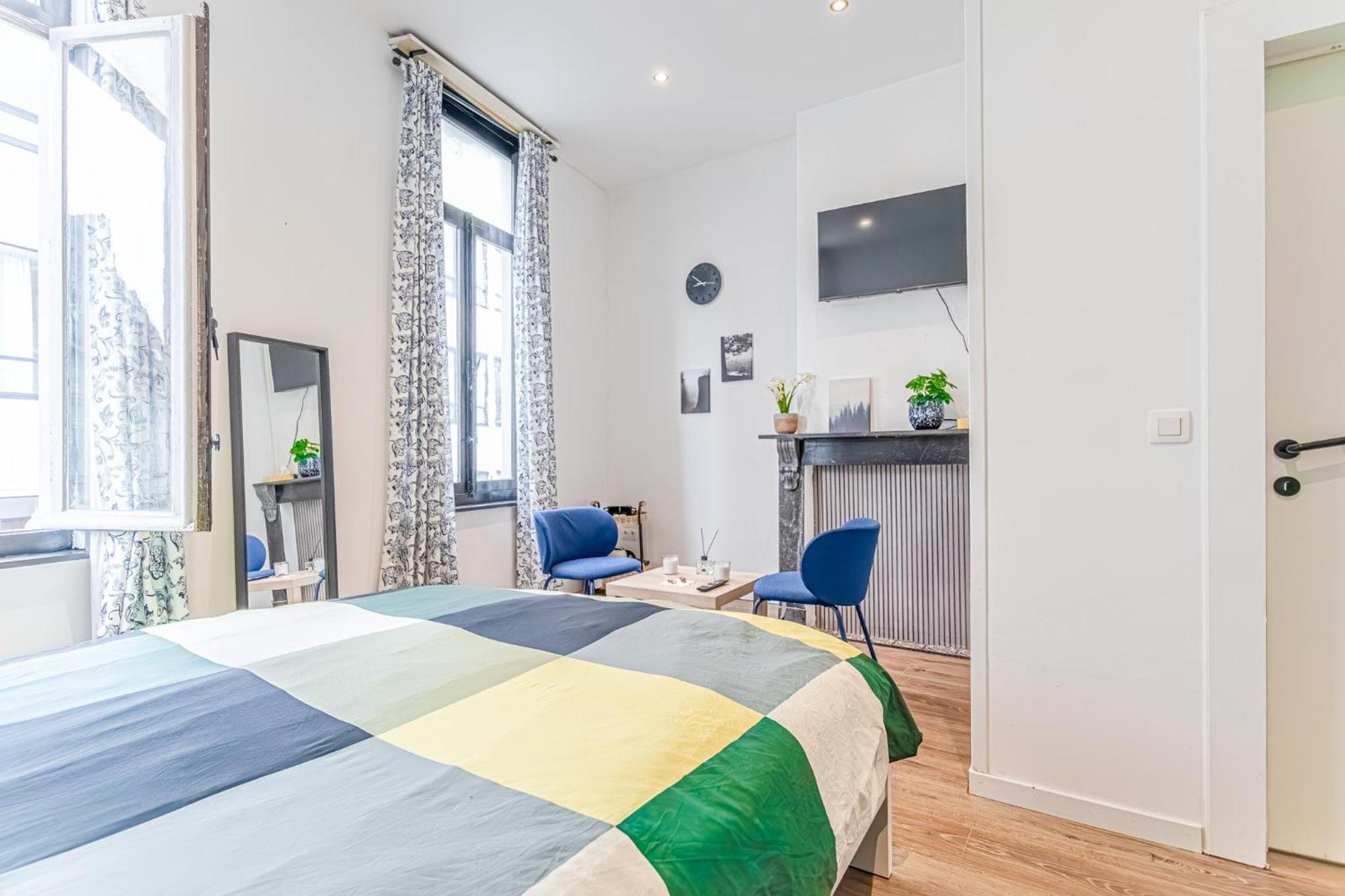 Spacious Shared 5Br Apt In The Heart Of Gent Exterior photo