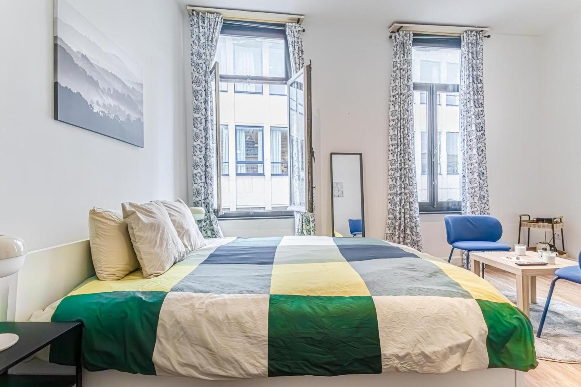 Spacious Shared 5Br Apt In The Heart Of Gent Exterior photo