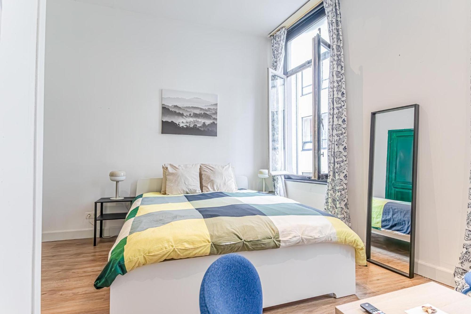 Spacious Shared 5Br Apt In The Heart Of Gent Exterior photo